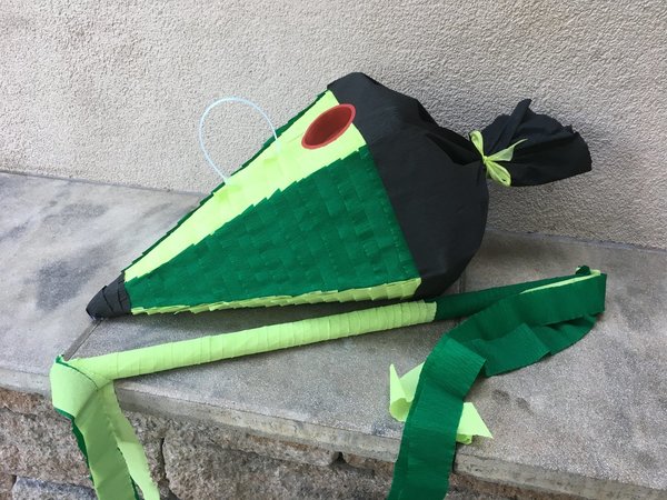 Pinata Schultüte hellgrün - dunkelgrün Geschenk zur Einschulung Füllbox Geschenke Box